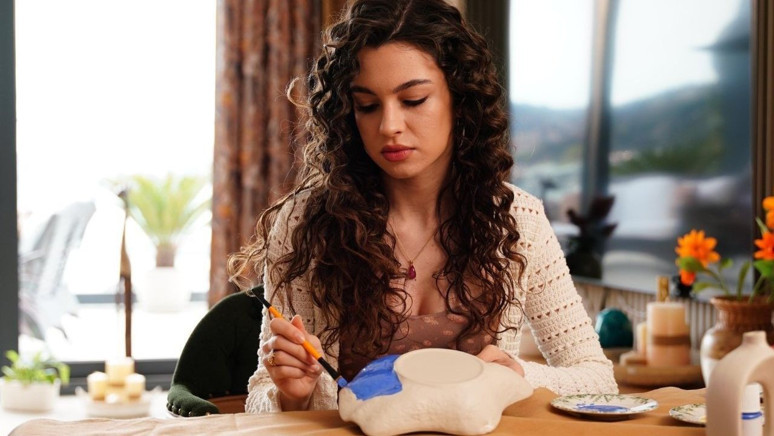 Köşkte oyun bozuldu, sırlar ortaya saçıldı! Bir Gece Masalı 30. bölümde neler oldu? - Resim : 1