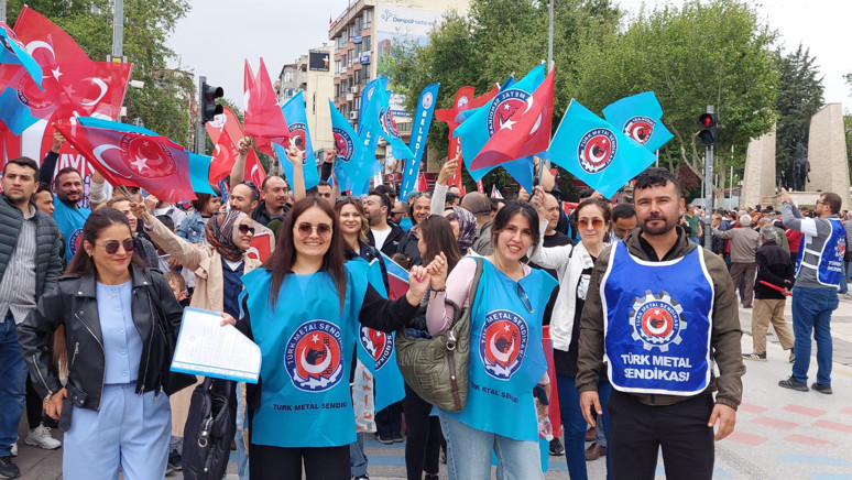 1 Mayıs'ı Kartal'da kutladılar! 'Yönetilen değil, yöneten olacağız!' Çözüm: Üretenlerin iktidarı - Resim : 2