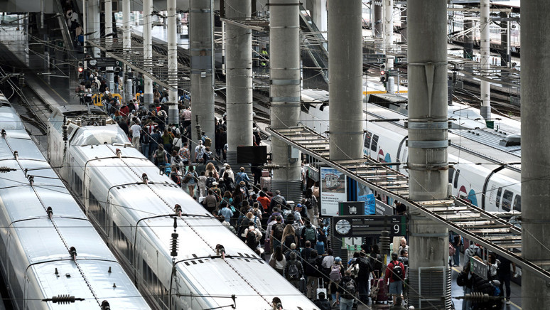 Milyonlar elektriksiz kaldı! İspanya ve Portekiz'de sistem neden çöktü? Uzmanlar uyarıyor: Enerjide çeşitlilik şart - Resim : 2