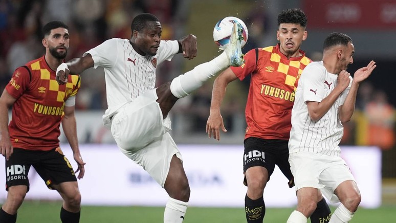 Göztepe ile Hatayspor yenişemedi! İzmir'de 1-1'lik eşitlik - Resim : 2