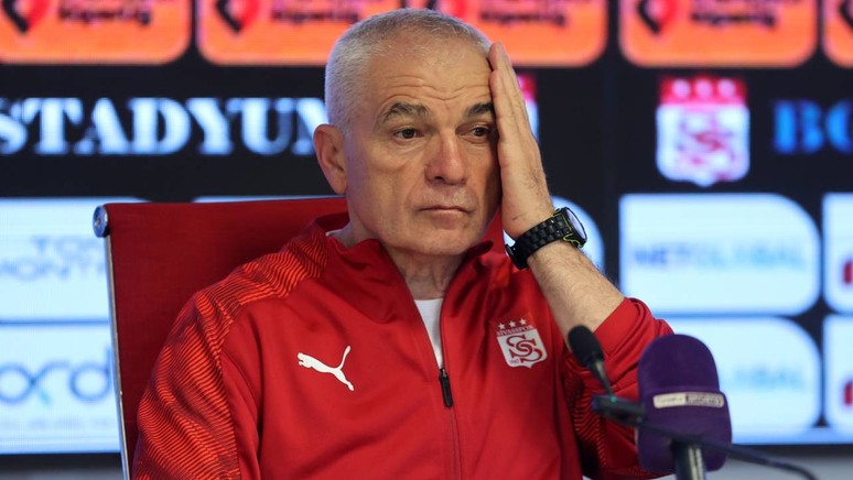 Sivasspor Teknik Direktörü Rıza Çalımbay: 'Öyle yeterli bir kadromuz yok' - Resim : 1