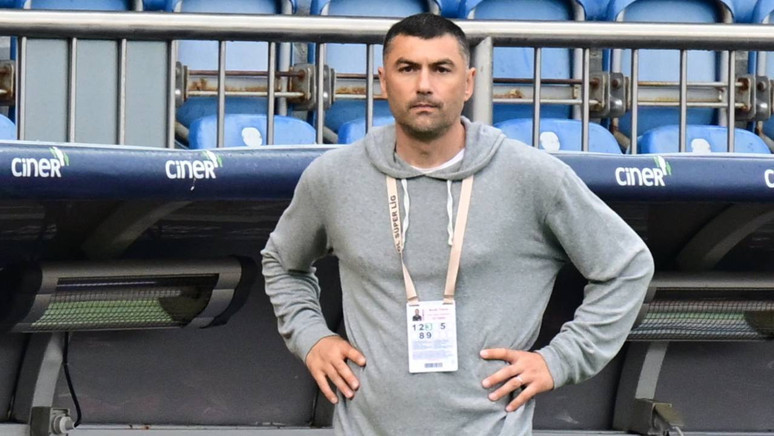 Kasımpaşa Teknik Direktörü Burak Yılmaz'dan Galatasaray övgüsü! 'İkincilik hiçbir zaman başarı sayılmaz' - Resim : 1