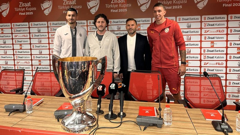 Galatasaray Teknik Direktörü Okan Buruk: 'Bu hafta iki kupa kazanma şansımız var' - Resim : 1