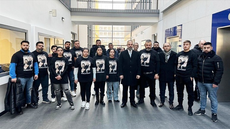 Solingen zanlısının Nazi hayranı olduğu gizlendi - Resim : 1