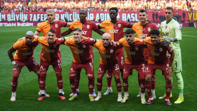 Süper Lig'de şampiyon Galatasaray! Sarı-kırmızılılar, 25. kez mutlu sona ulaştı - Resim : 3