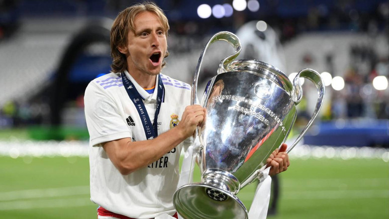 Real Madrid'de şok ayrılık! Efsane isim Luka Modric'in takıma veda edeceği duyuruldu - Resim : 2
