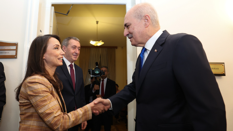 Numan Kurtulmuş, DEM Parti'yi ziyaret etti: 'Verimli ve yapıcı bir görüşme oldu' - Resim : 2