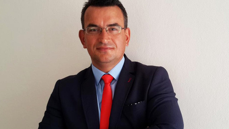 Metin Gürcan kimdir? Metin Gürcan kaç yaşında ve nereli? - Resim : 1