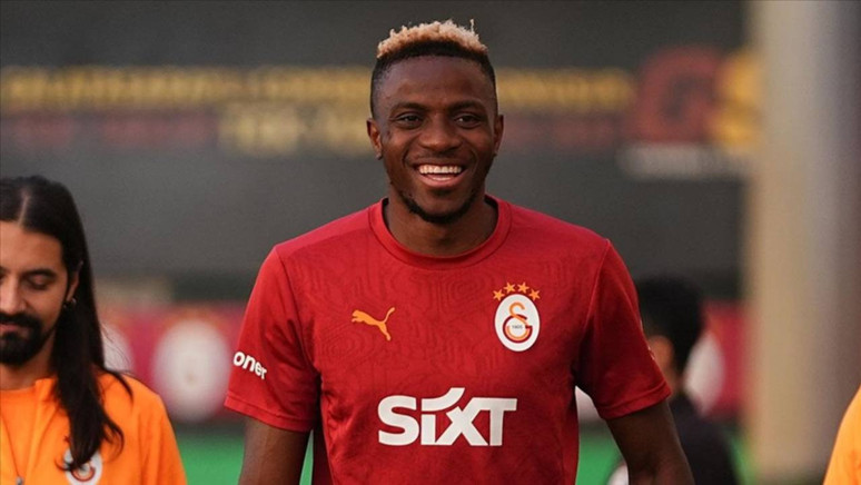 Galatasaray yönetiminden yıldız isme uyarı: 'Bir an önce karar ver' - Resim : 1
