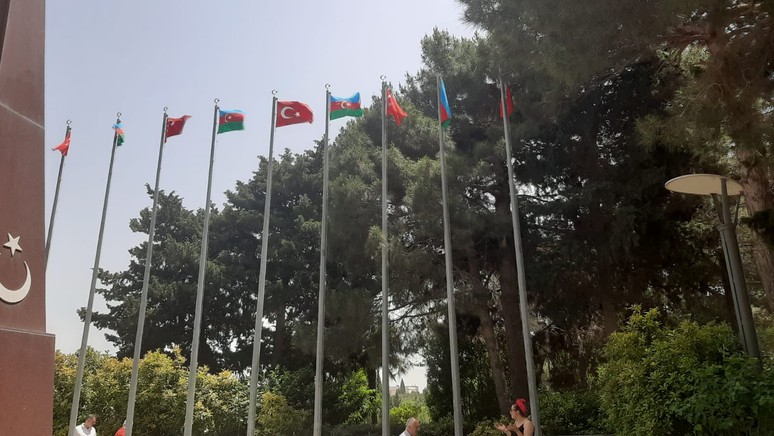 Baştan başa Azerbaycan - 1 - Resim : 4