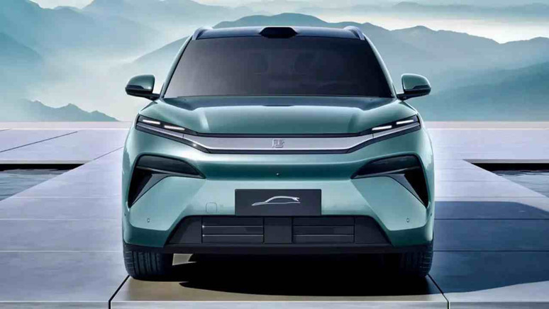 BYD'nin 7 koltuklu devi sahneye çıktı! Sadece 4,9 saniyede roket gibi... - Resim : 2