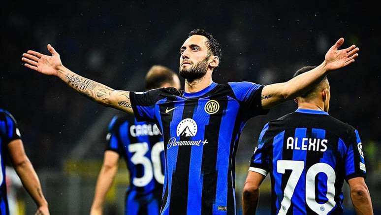 Fabrizio Romano Galatasaray gelişmesini paylaştı! Yıldız ismin transferi taraftarları heyecanlandırdı - Resim : 1