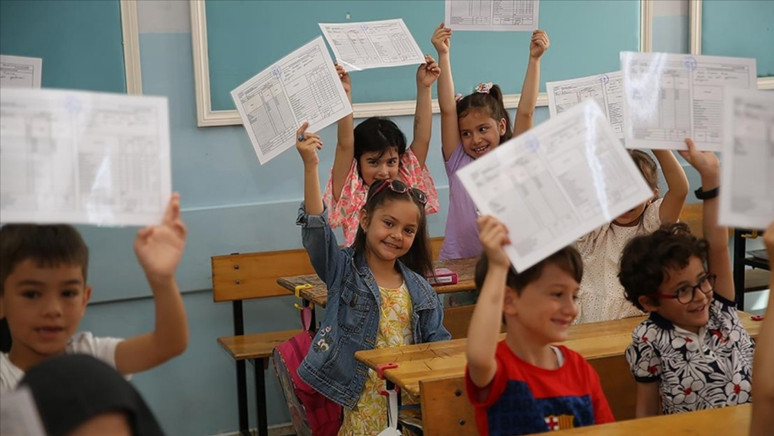 E okul karne görüntüleme! e Okul’a karne ne zaman düşer? - Resim : 1