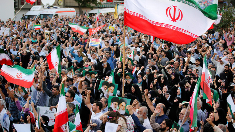 ABD'nin saldırısına karşı İran tek yürek! Tahran'da büyük buluşma - Resim : 2