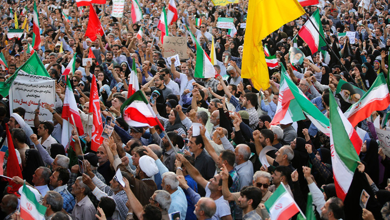 ABD'nin saldırısına karşı İran tek yürek! Tahran'da büyük buluşma - Resim : 3