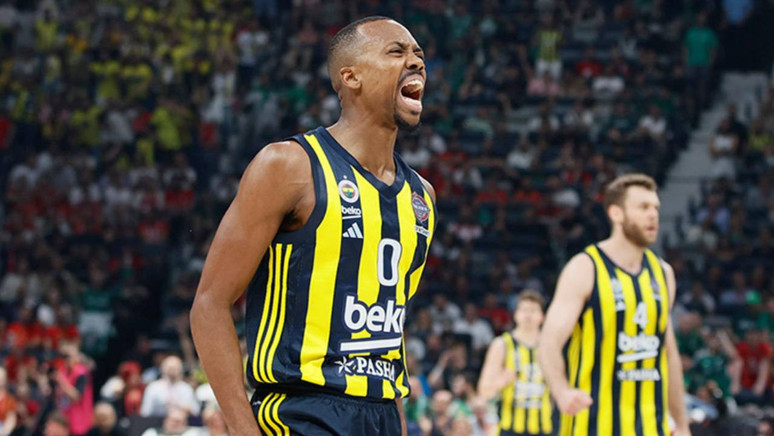 Fenerbahçe'den ayrıldı Galatasaray'a imza attı! Galatasaray, McCollum'u transfer etti - Resim : 1
