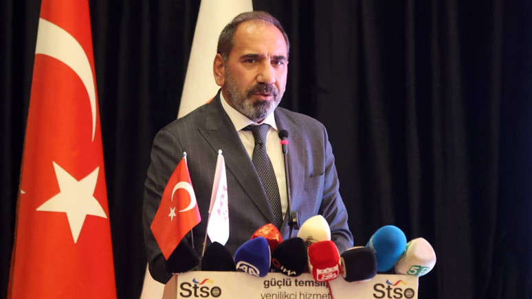 Sivasspor'un yeni başkanı belli oldu! Gökhan Karagöl başkanlığa seçildi - Resim : 1