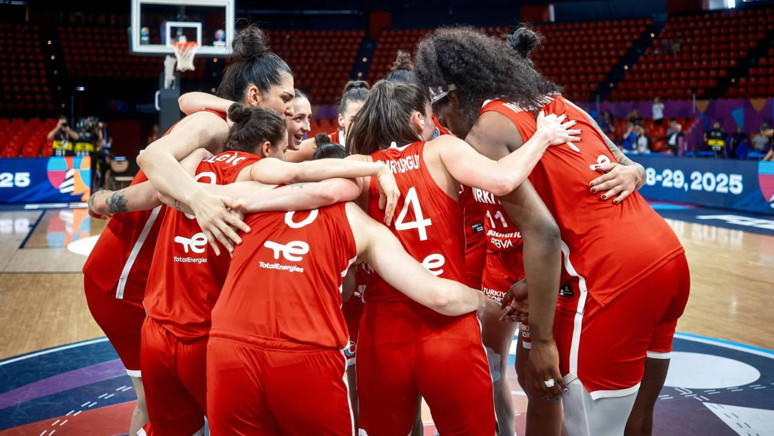 A Milli Takım, 2026 FIBA Dünya Kupası elemelerine katılma hakkı kazandı! Ay-yıldızlılar, Litvanya'yı 99-87 yendi - Resim : 2