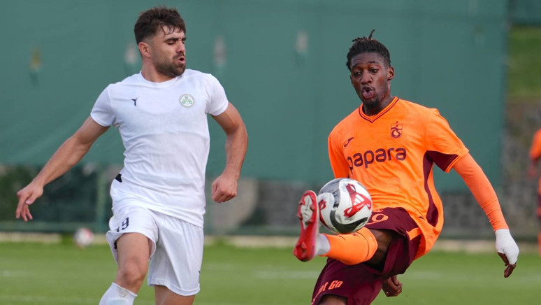 Trabzonspor'dan 4-0'lık galibiyet - Resim : 1