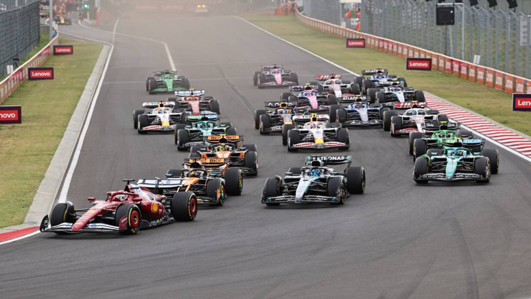 Macaristan GP'de kazanan Lando Norris - Resim : 2