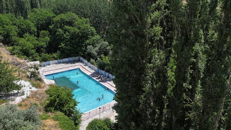 Kayseri'nin Develi ilçesinde bulunuyor! İşte 400 yıllık doğal havuz - Resim : 1