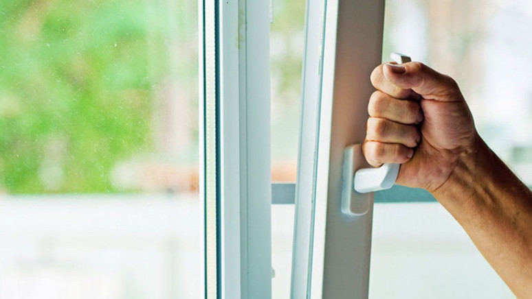 Pencereleri sakın açmayın