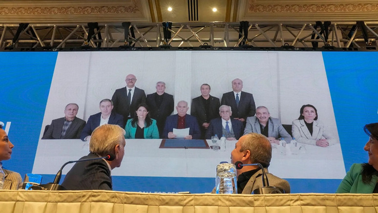 Devlet ve toplumla bütünleşme için özel kanun çıkarılmalı! - Resim : 1