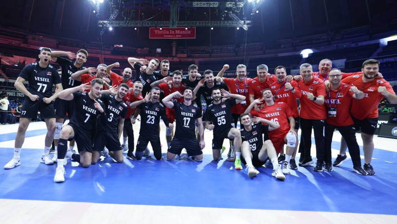 Filenin Efeleri, lider olarak son 16 turuna yükseldi! A Milli Takım, Kanada'yı 3-0 yendi - Resim : 1