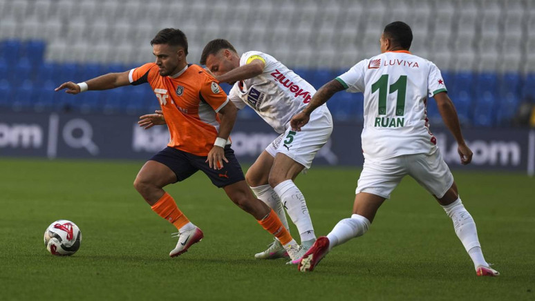 Başakşehir ile Alanyaspor, puanları paylaştı! Karşılaşma 1-1 sona erdi - Resim : 1