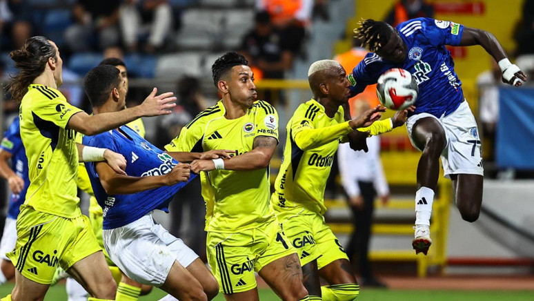 Fenerbahçe, Kasımpaşa engeline takıldı! Sarı-lacivertliler, rakibiyle 1-1 berabere kaldı - Resim : 1