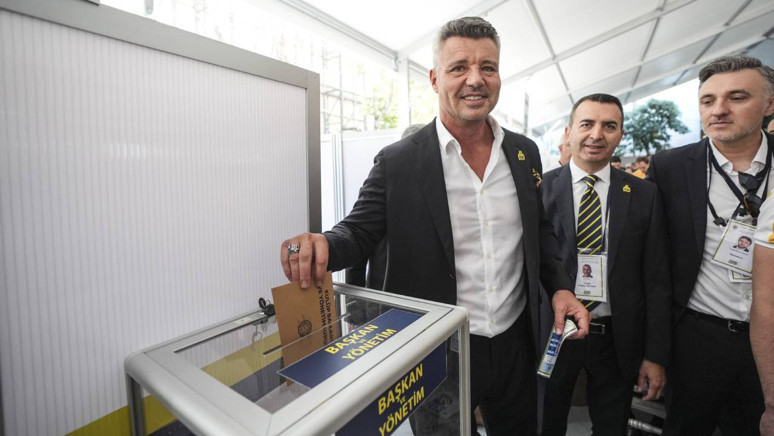 Fenerbahçe'de seçim heyecanı yaşanıyor - Resim : 2