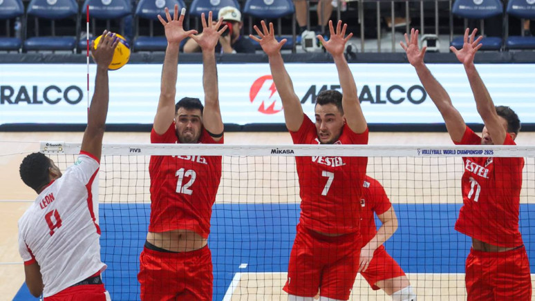 Filenin Efeleri çeyrek finalde elendi! Ay-yıldızlılar, Polonya'ya 3-0 kaybetti - Resim : 1