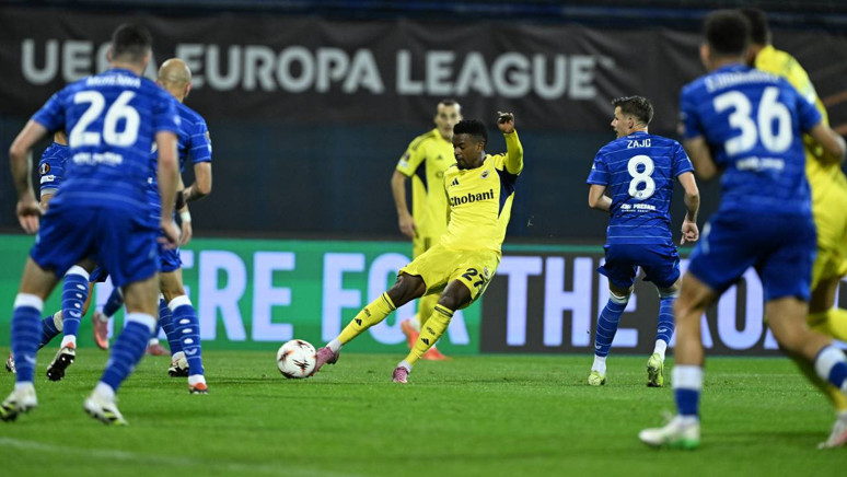 Fenerbahçe'den UEFA Avrupa Ligi'ne tatsız başlangıç! Sarı-lacivertliler, Dinamo Zagreb'e 3-1 mağlup oldu - Resim : 1