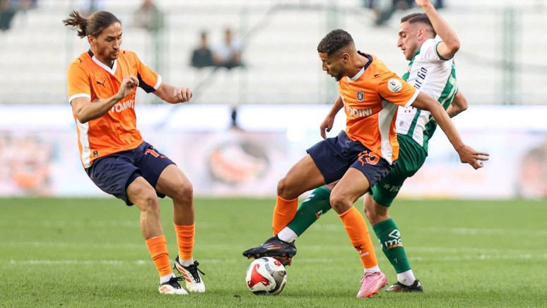 Konyaspor, Başakşehir karşısında kazandı! Yeşil-beyazlılardan 2-1'lik zafer - Resim : 1