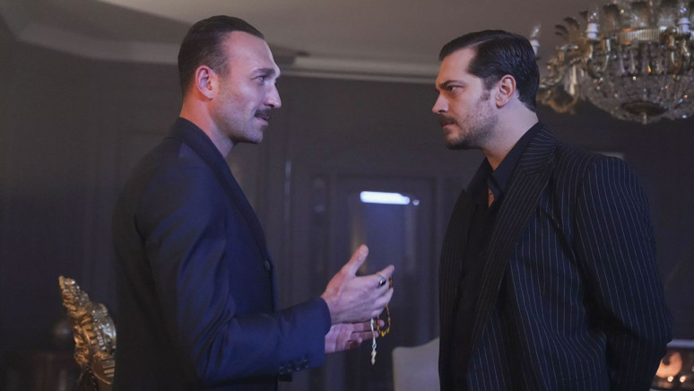 EŞREF RÜYA 16. BÖLÜM İZLE! EŞREF RÜYA SON BÖLÜM İZLE - Resim : 1