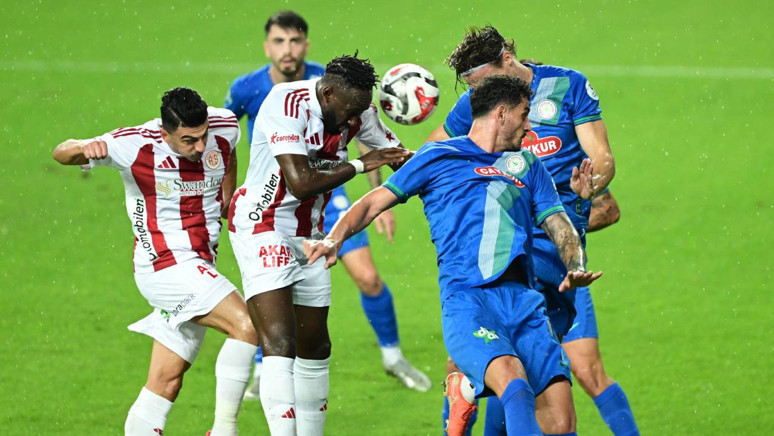 Çaykur Rizespor, deplasmanda 5-2'lik skorla güldü! Karadeniz temsilcisi, Antalyaspor'u mağlup etti - Resim : 2
