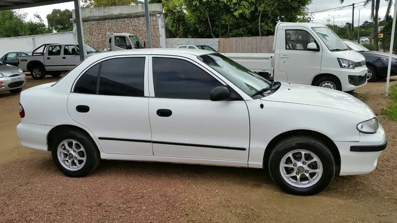 300 bin TL'ye hangi araba alınabilir? Bu fiyata otomobil hala var - Resim : 2