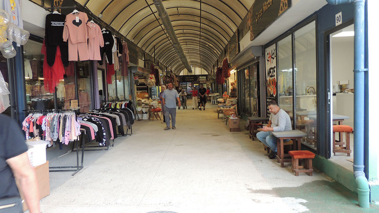 Hatay’ın Tarihi Uzun Çarşısı konteynırda hizmet vermeye başladı - Resim : 2