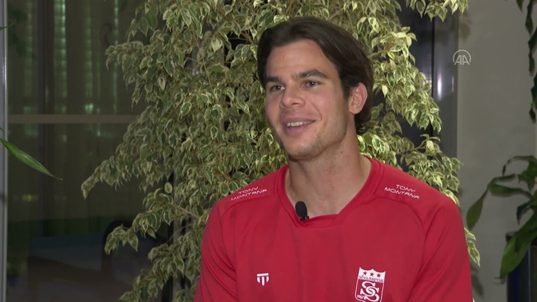 Sivasspor'un orta saha oyuncusu, vergi rekortmeni oldu! - Resim : 1