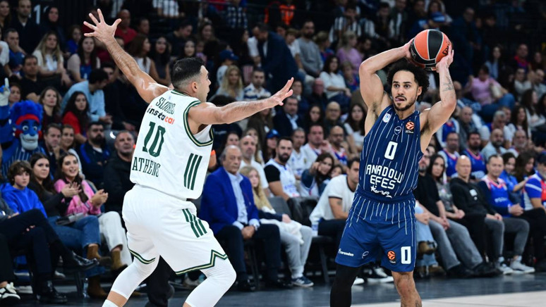 Anadolu Efes, Panathinaikos'a kaybetti - Resim : 1