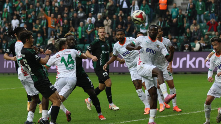 Kocaelispor'dan üst üste 3. galibiyet! Yeşil-siyahlılar, Alanyaspor'u 2-0 mağlup etti - Resim : 2