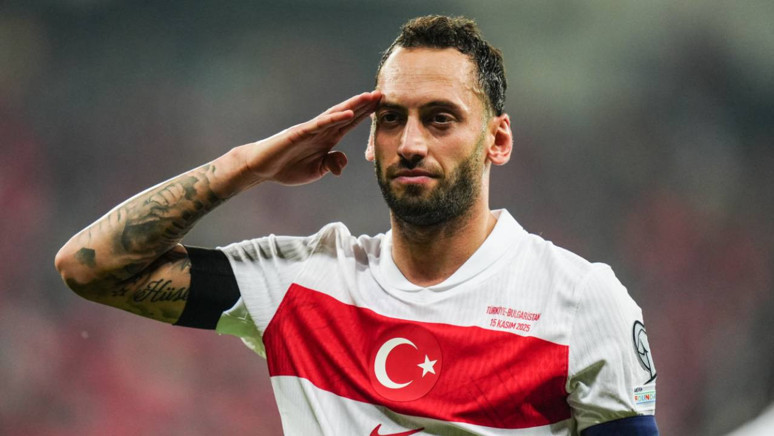 A Milli Takım Kaptanı Hakan Çalhanoğlu: 'Bugün önemli bir galibiyet aldık' - Resim : 1