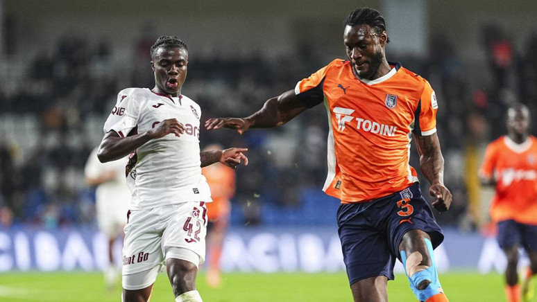 7 gollü maçta kazanan Trabzonspor! Bordo-mavililer, Başakşehir'i 4-3 yendi - Resim : 2