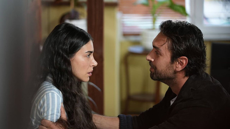 Taşacak Bu Deniz dizisinin senaristi kimdir? - Resim : 1