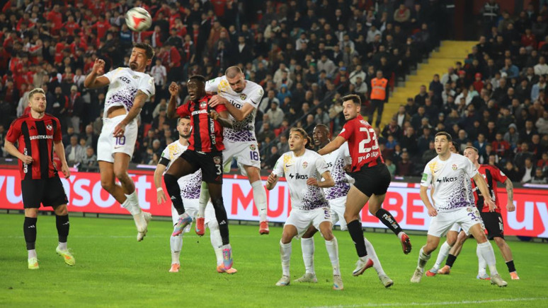 Eyüpspor 4 maç sonra kazandı! İstanbul ekibi, Gaziantep FK'yi 2-1 yendi - Resim : 1