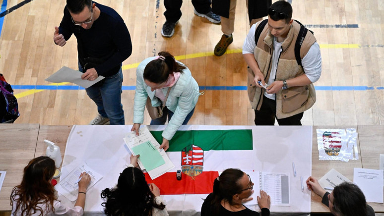 Macaristan’da yeni dönem! Brüksel mi egemenlik mi? - Resim : 1
