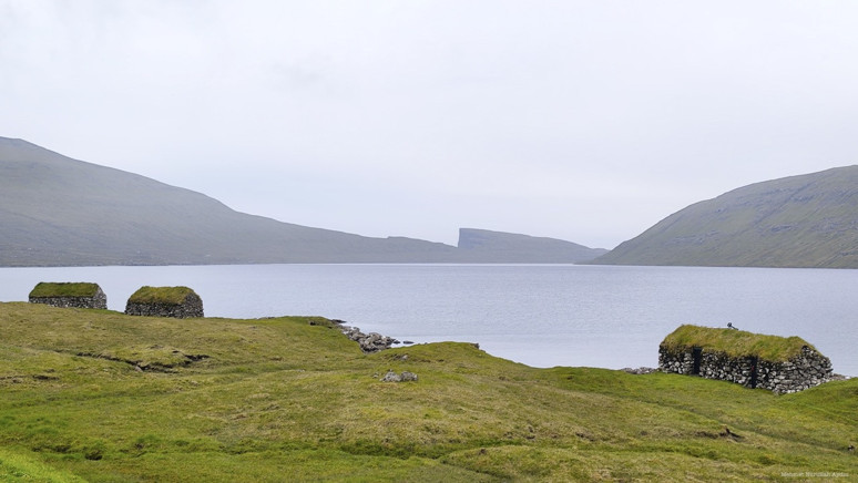 Bu göl okyanusta adeta asılı duruyor! Faroe Adaları'nda bir doğa mucizesi - Resim : 7