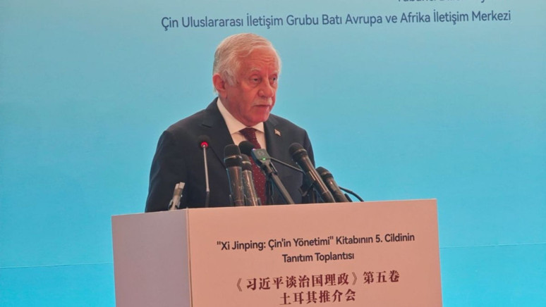 Çin buluşmasında dikkat çeken konuk: Xi Jinping’in kitabı hangi MHP’linin elinde? - Resim : 1