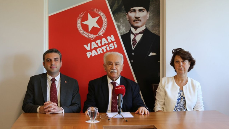 Emperyalist işbirlikçisi saltanata sadakat NATO zirvesinde zirve yaptı! - Resim : 1