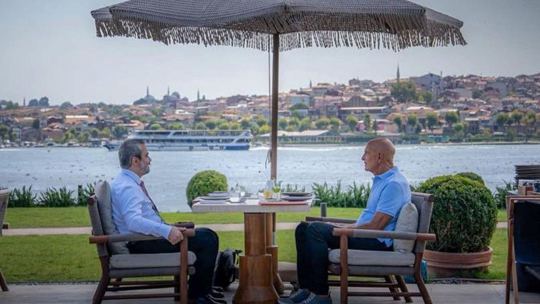 Şam'ın ağır dosyaları Haliç manzaralı kahvaltı masasında - Resim : 1